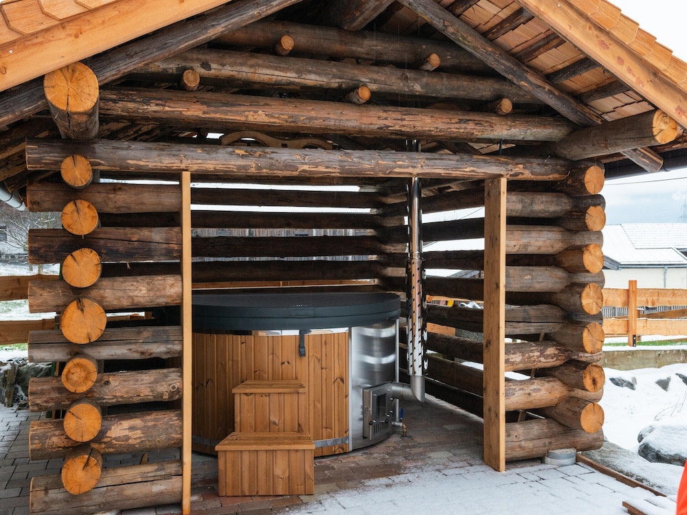 Farmhouse in Bramberg With Sauna & Ski Access