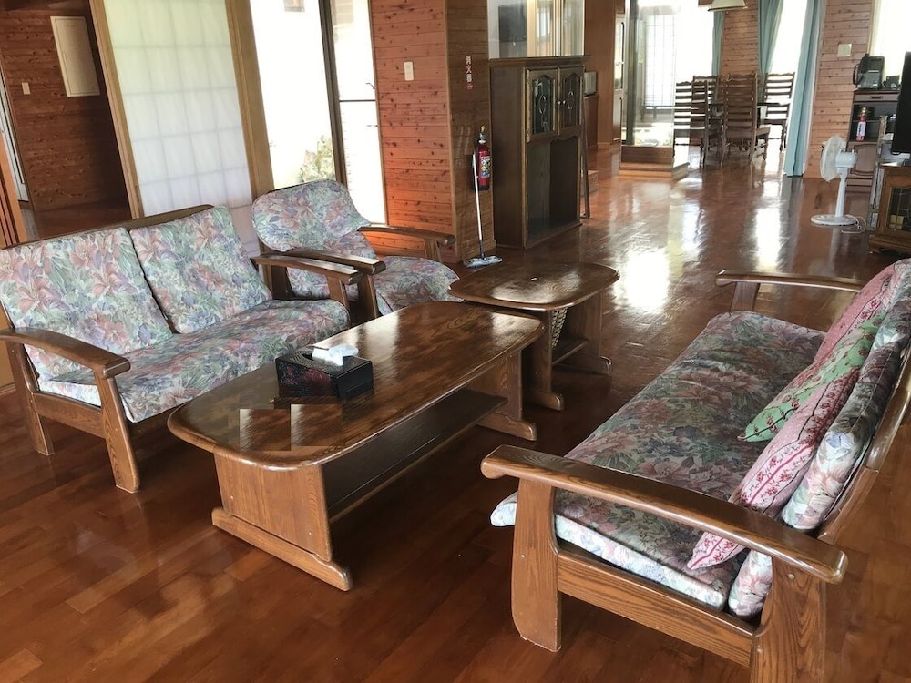 Churamui Terrace