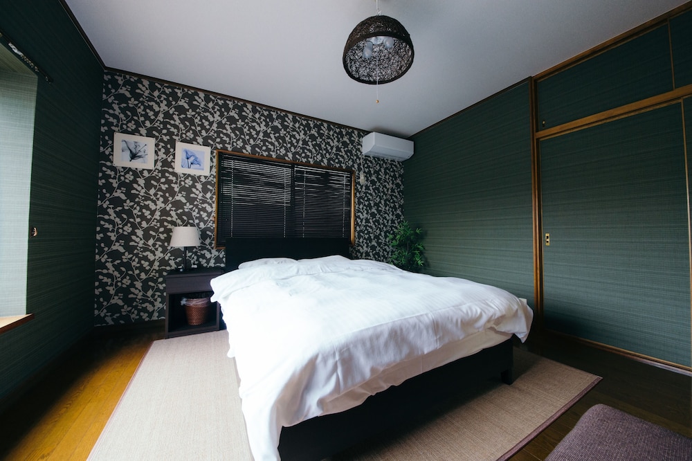 Hiroshima Danbara Guesthouse by EXseed