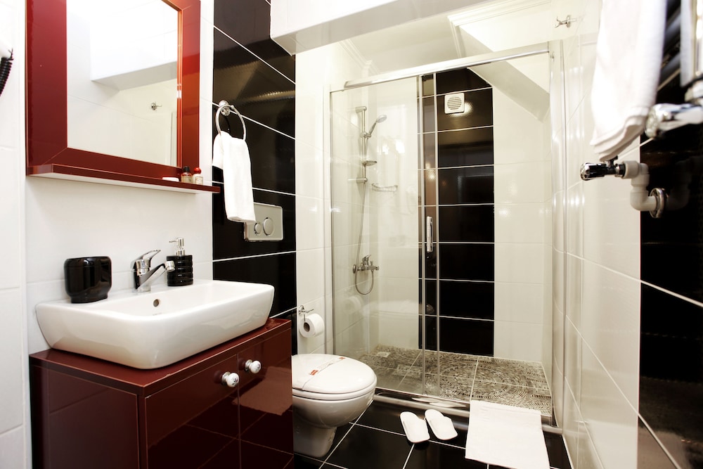 Spinel Hotel - Image 74