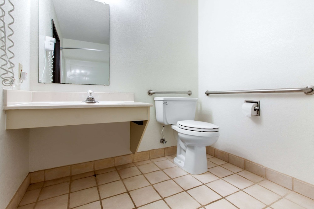 Photo 46