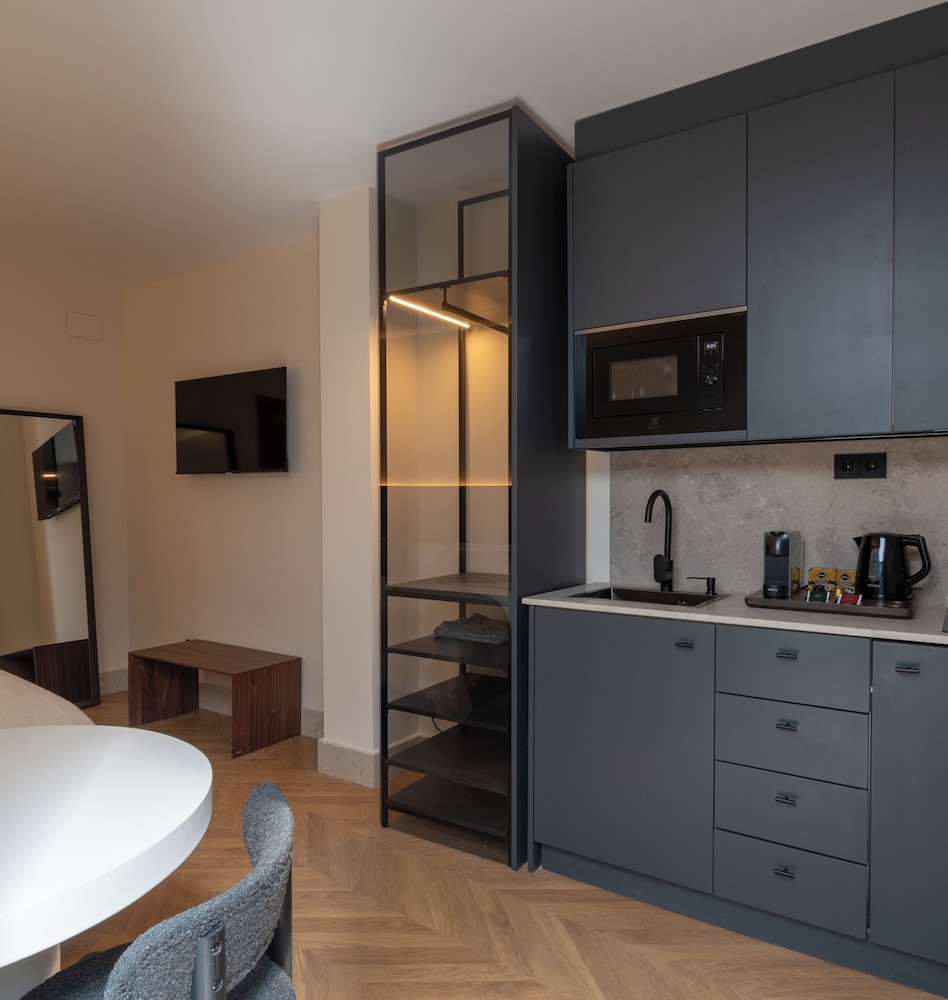 Pacifico Suites near Retiro