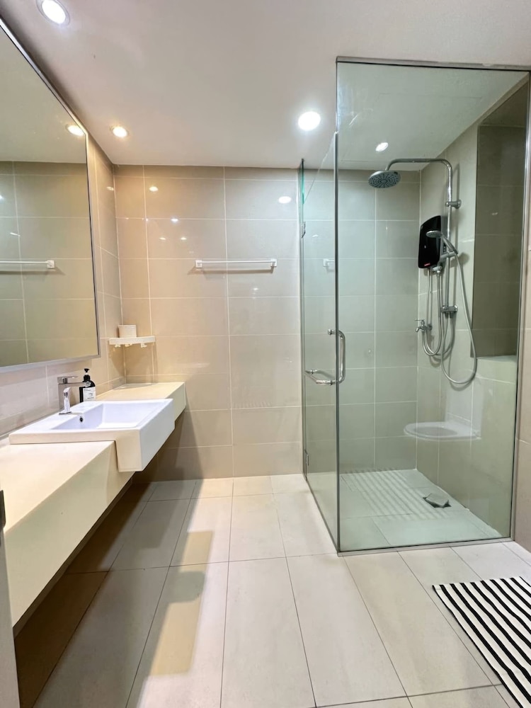 KL Staycation Gateway Residences