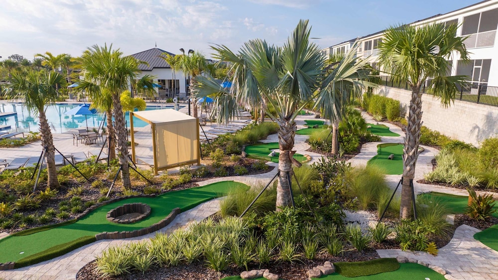Magical Themed Home With Pool in Top Resort