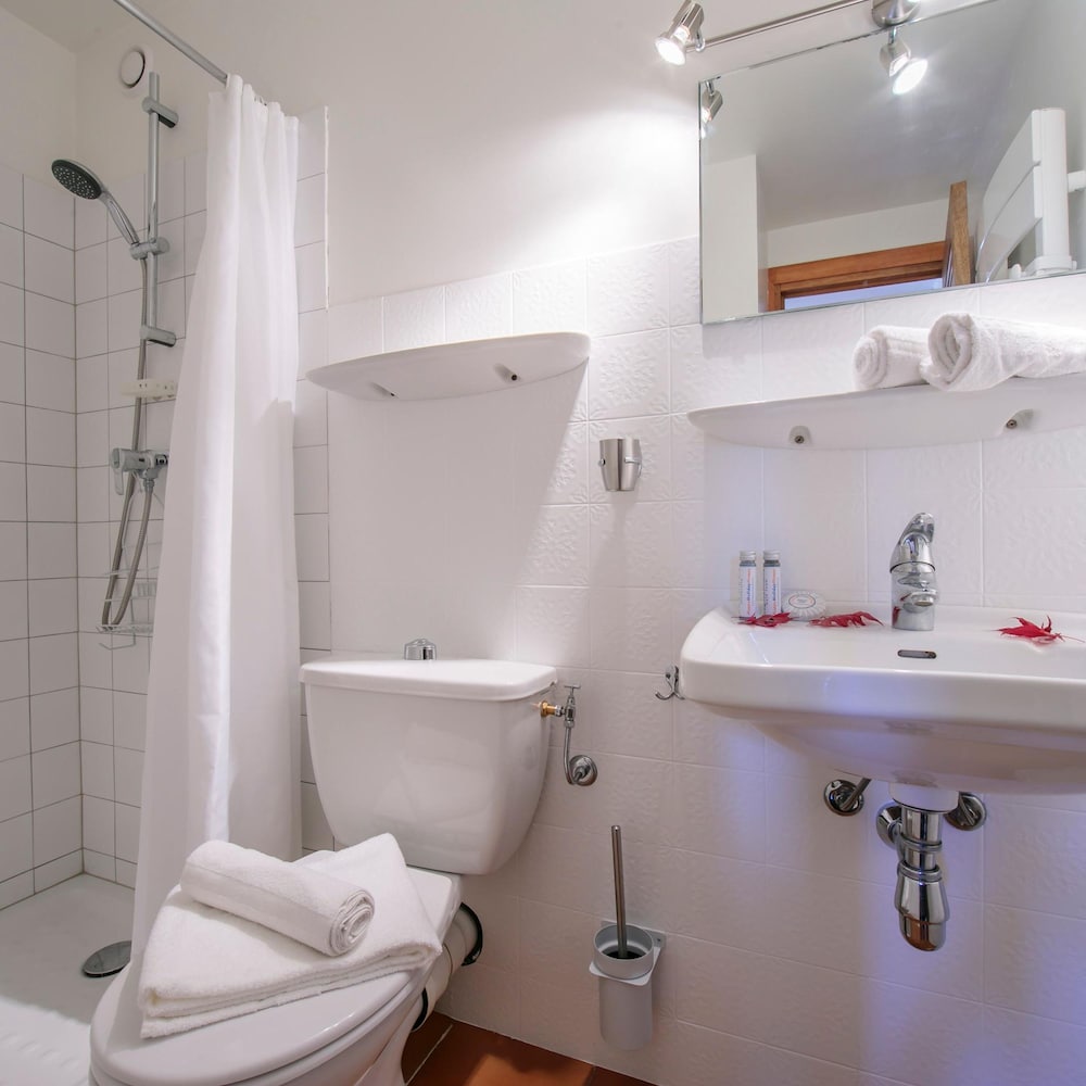 Chalet Charpoua in Le Tour Argenti re
