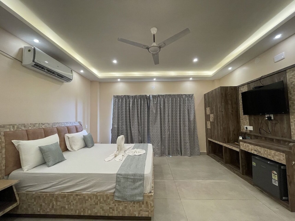 Tiger Inn Beach Resort