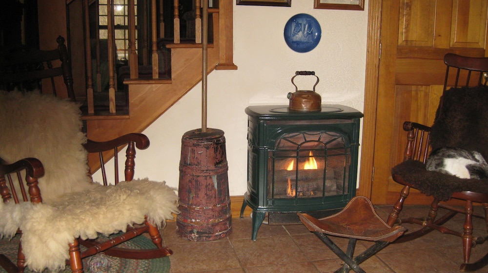 Flint Hill Farm AG