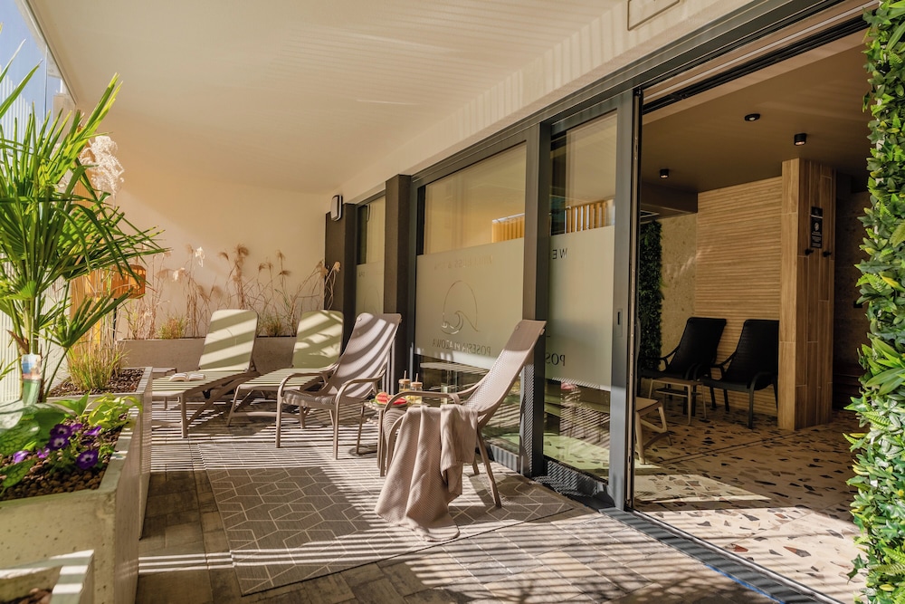 DELUXE SAND APARTMENT & SPA