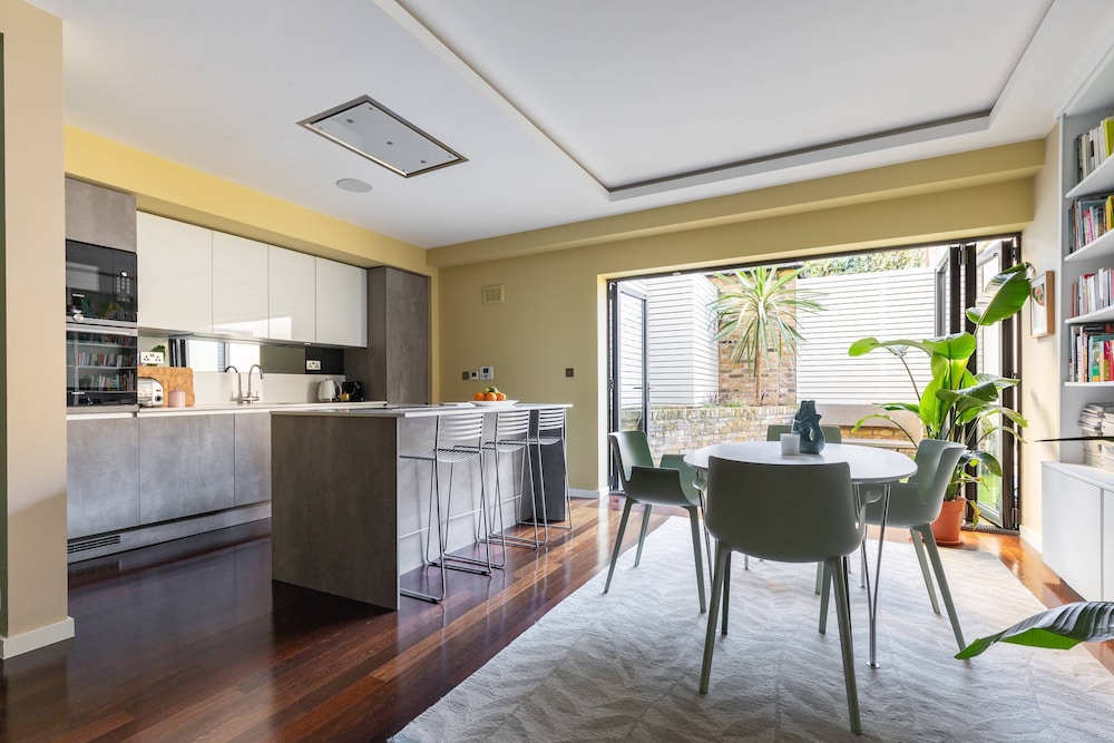 Prince of Wales Road III by Onefinestay