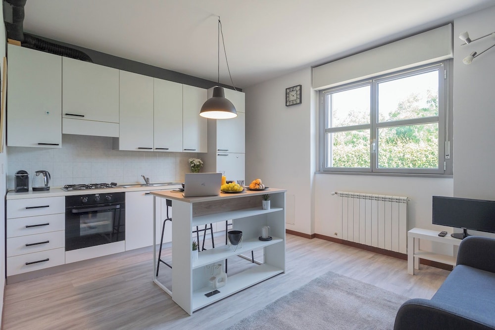 Black Loft Como by Rent all Como