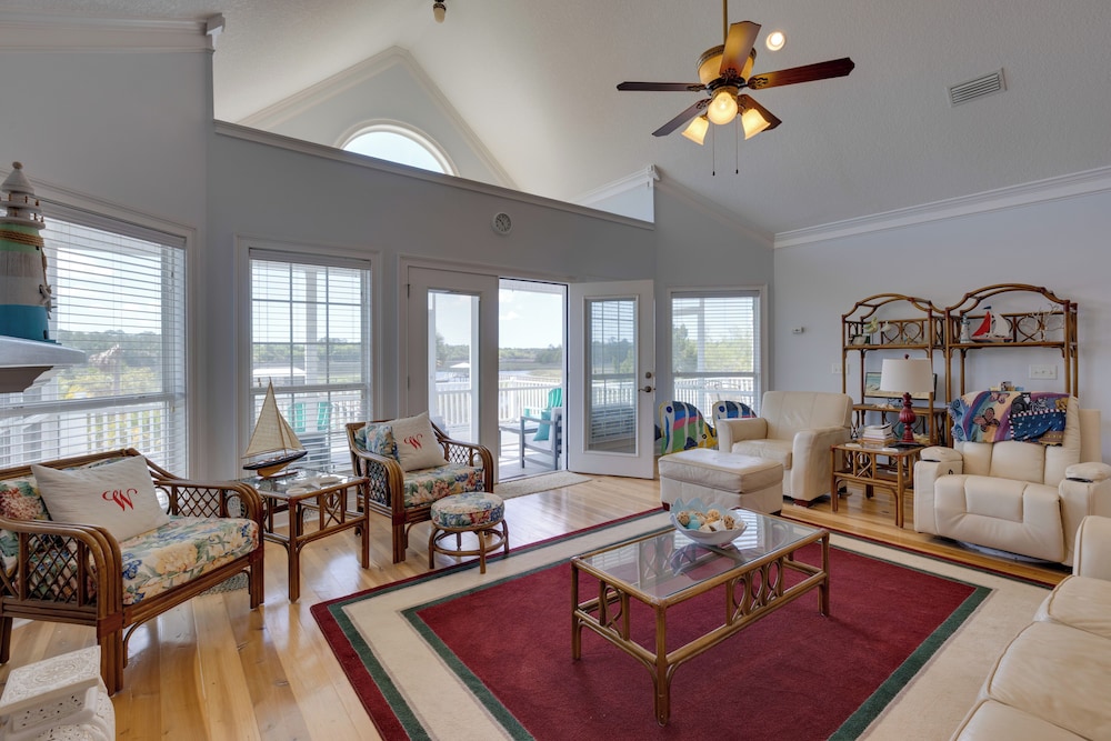 Fish, Boat & Unwind: 'creekside Oasis' in Darien!