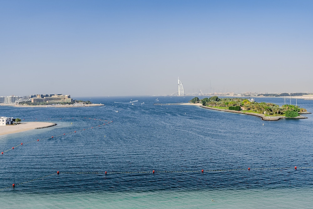 Al Hatimi 1005 in Dubai