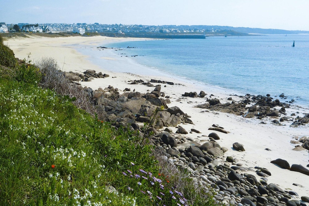 Holiday Home in Plouhinec With Sea Views