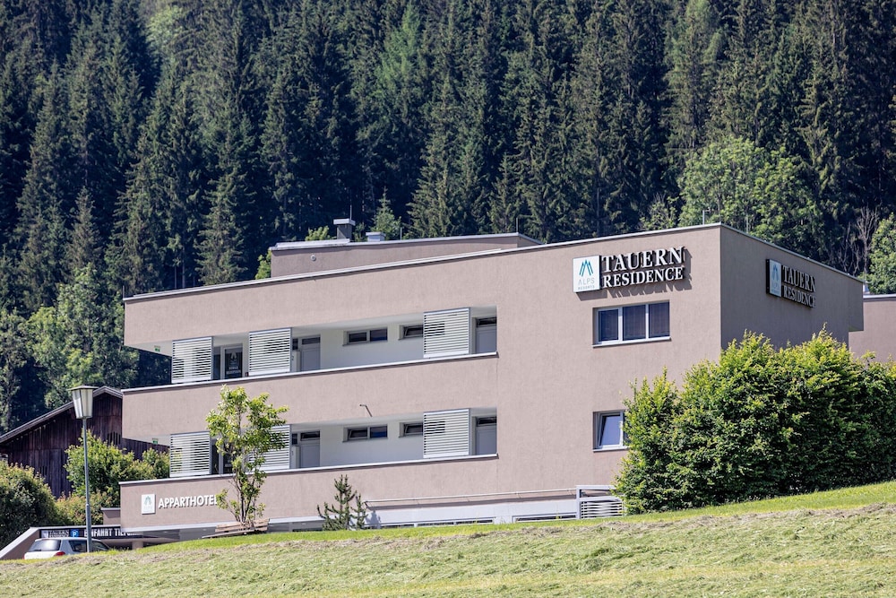 Idyllic Penthouse in Höggen near Ski Slopes with Sauna
