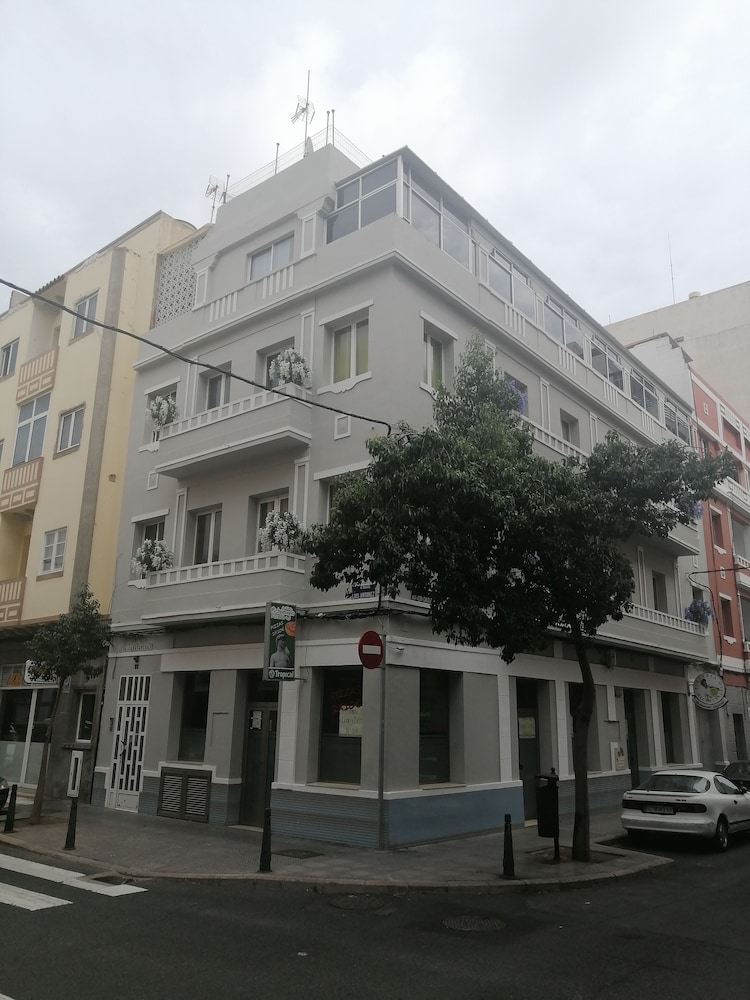 Hotel Hostal Alcaravaneras - Adults Only - Image 1