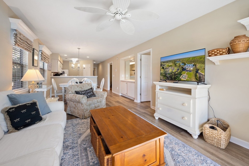 11d True Blue Golf Haven 3 Bedroom Condo