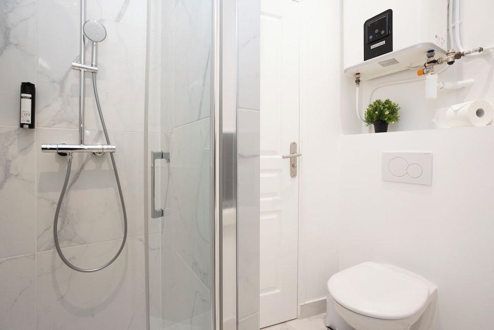 Reva Suites