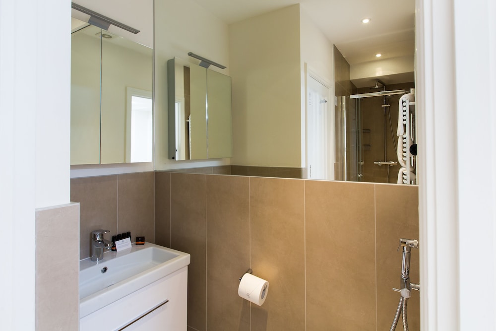 Nell Gwynn House Apartments