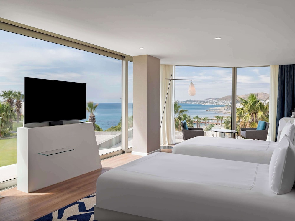 Swissotel Tatil Köyü Bodrum Plajı - Image 24