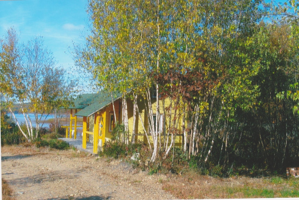 Millyard Recreation Riverfront Cottages