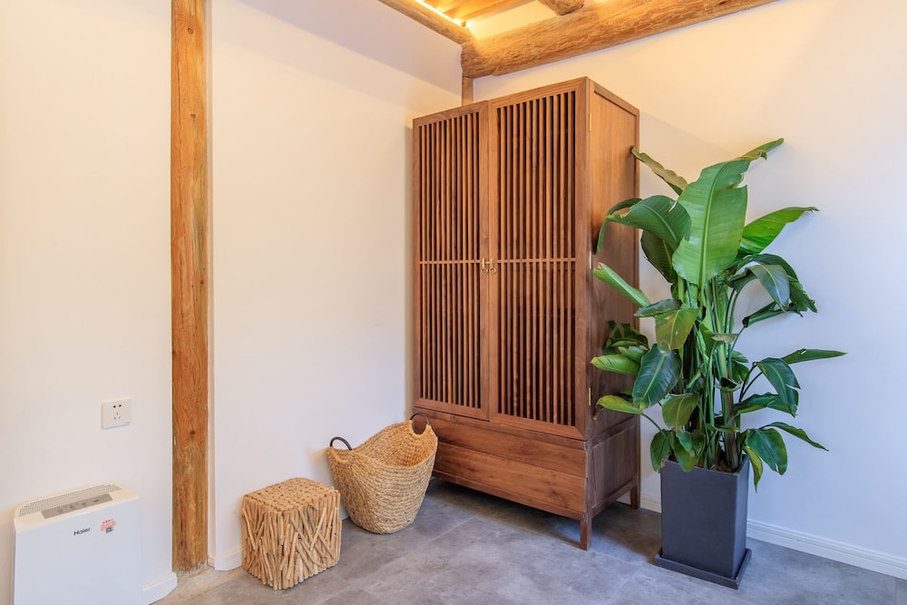 Isvara Flowing Ocean Guesthouse