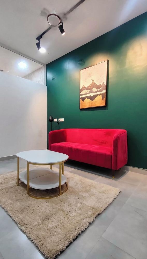 Let'stay- NX-One Noida