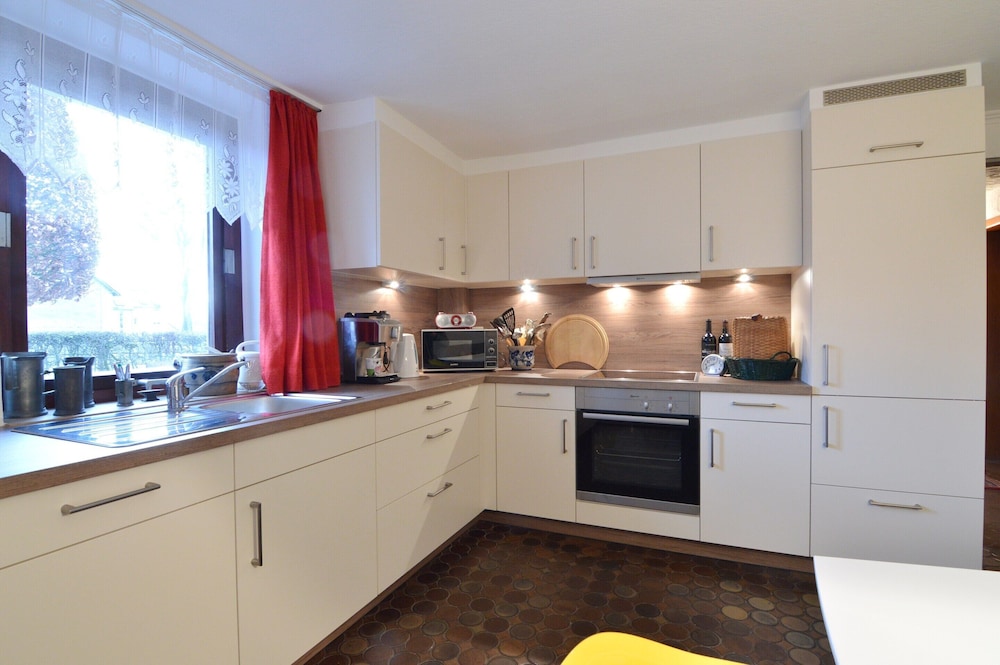 Holiday Home for 8 People in Butgenbach