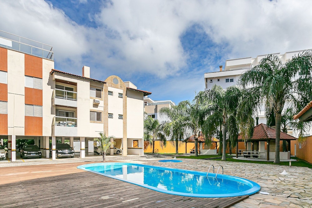 Pleasant Apartment 110m From Ingleses Beach Vdg114