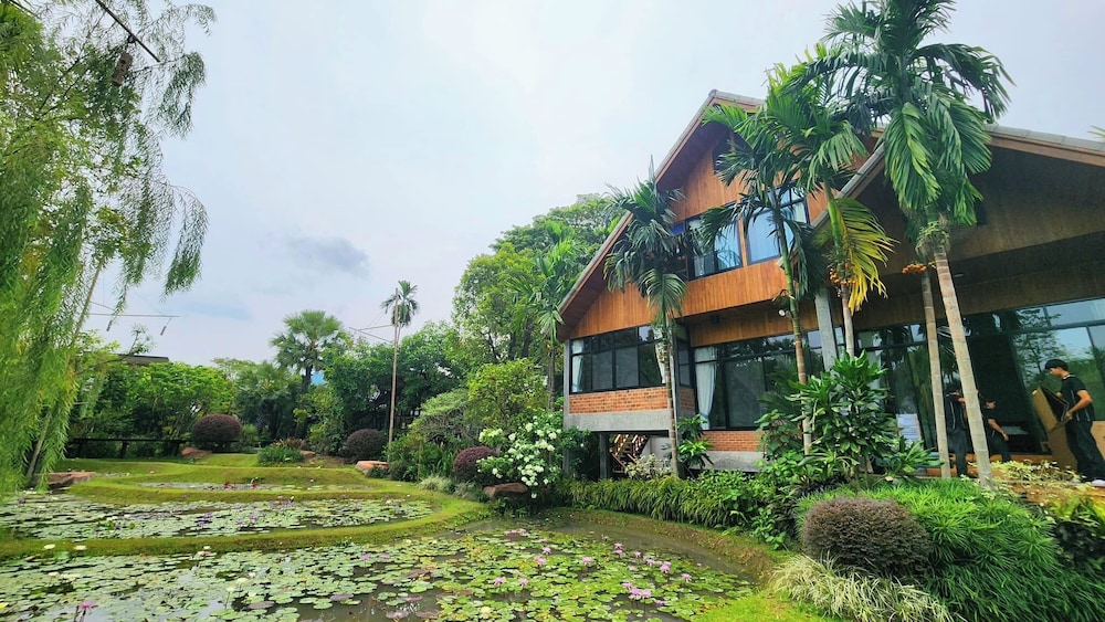 O yua Resort