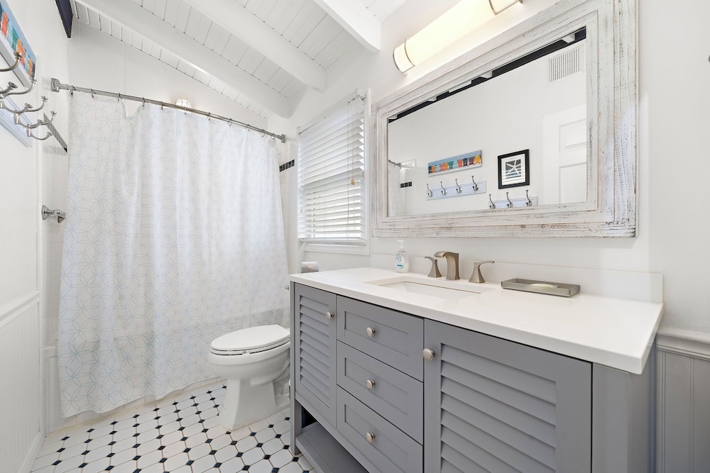 Surf Doctor by Ryson Vacation Rentals