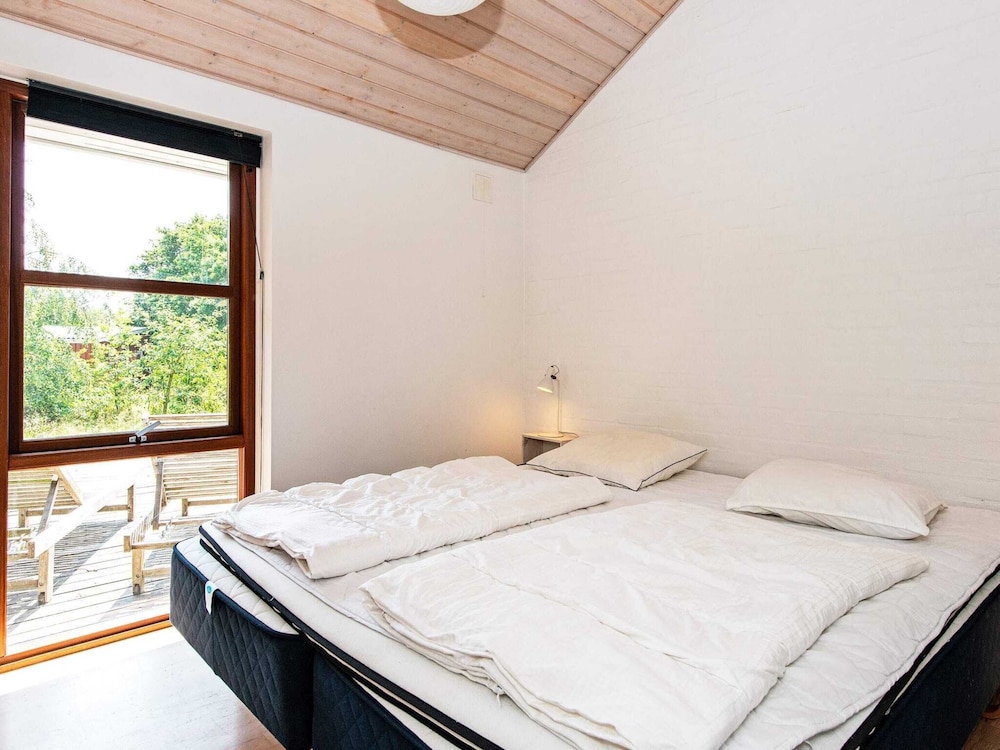 8 Person Holiday Home in Romo view 3