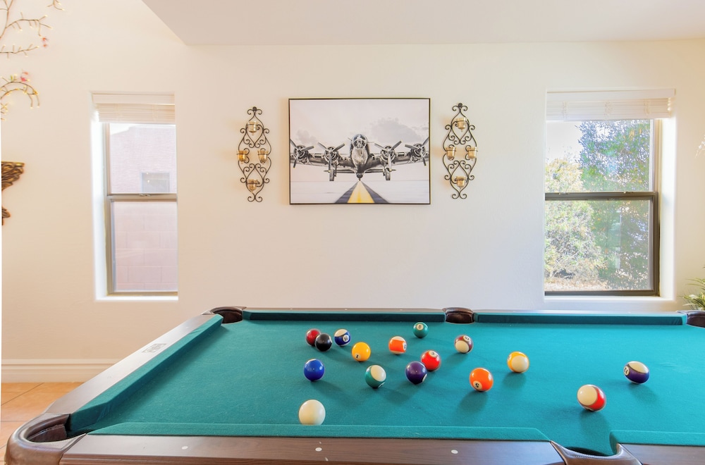 Casa Desert Willow 5BR Home & Pool