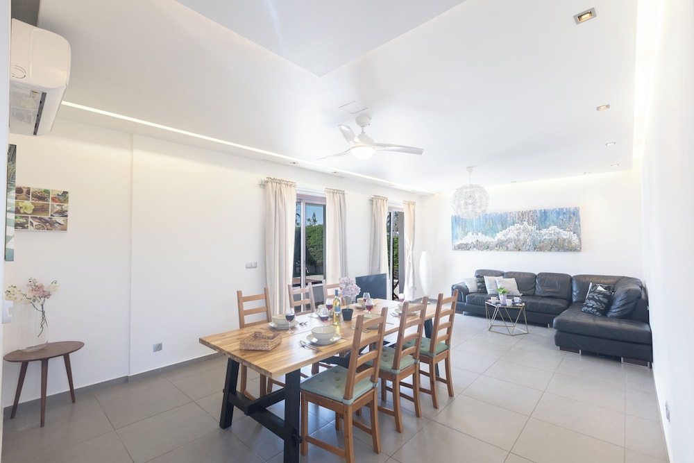 Ayia Napa Satin Villa Svi1
