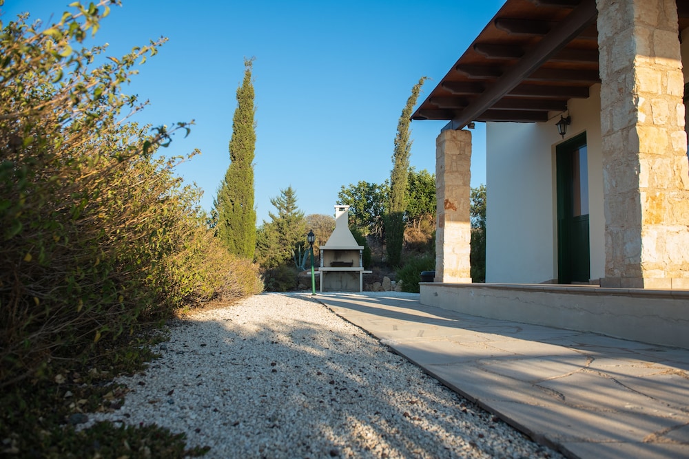Hermes Villa