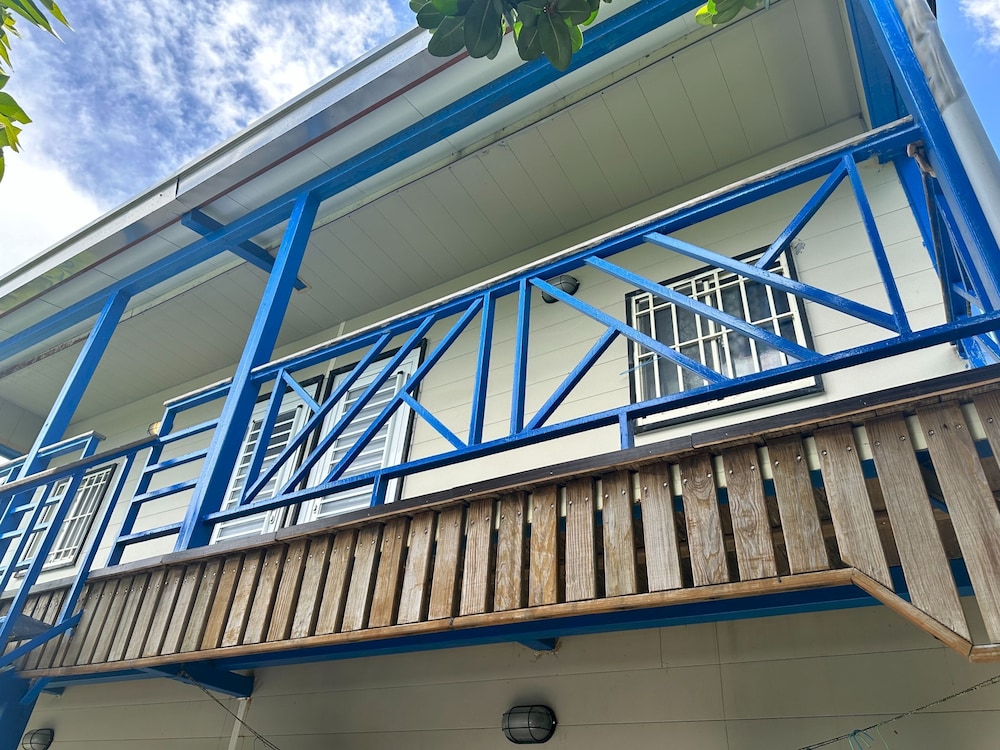 PIWALAMAN Hostel