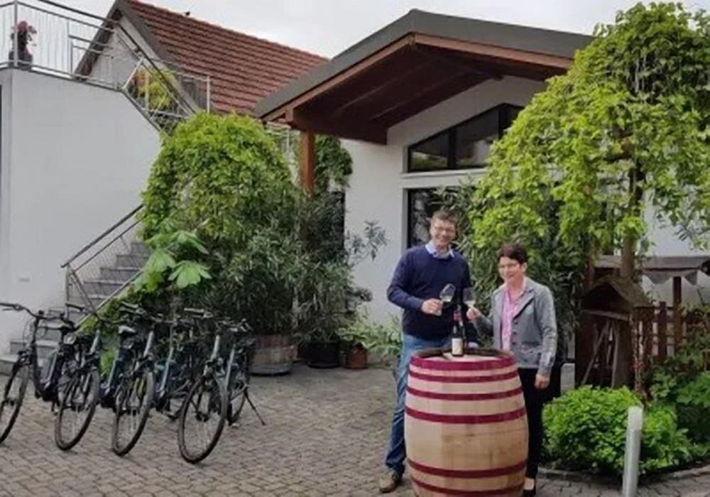 Familie Bauer – Bioweingut Bauer view 3