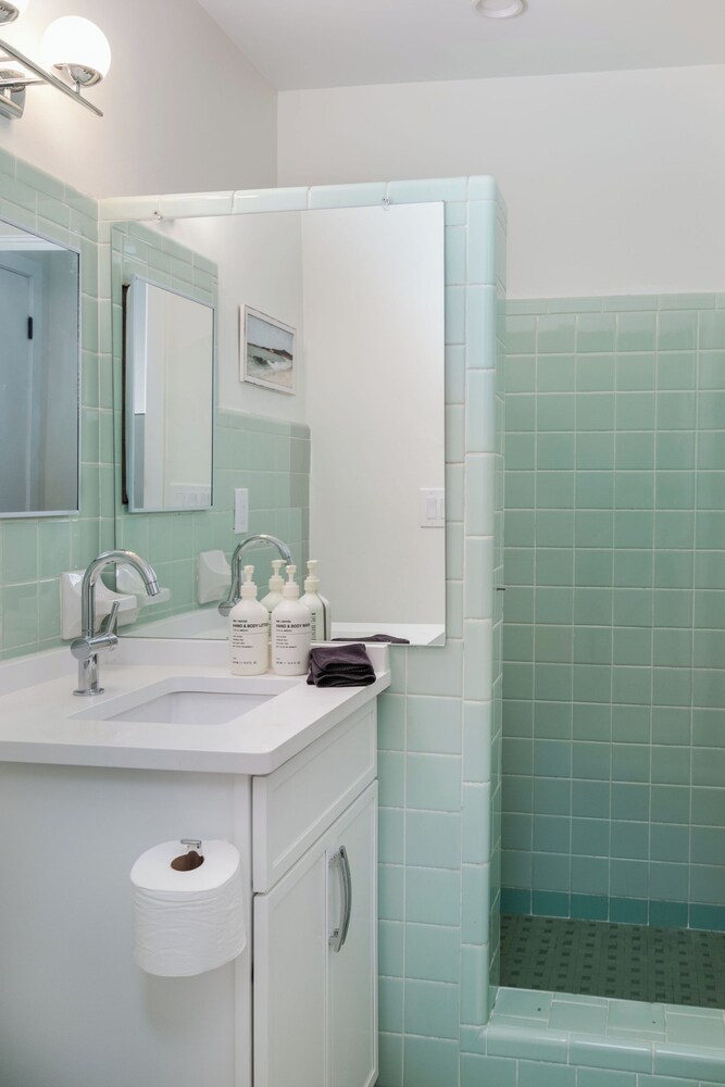 Haleys Court Boutique Motel