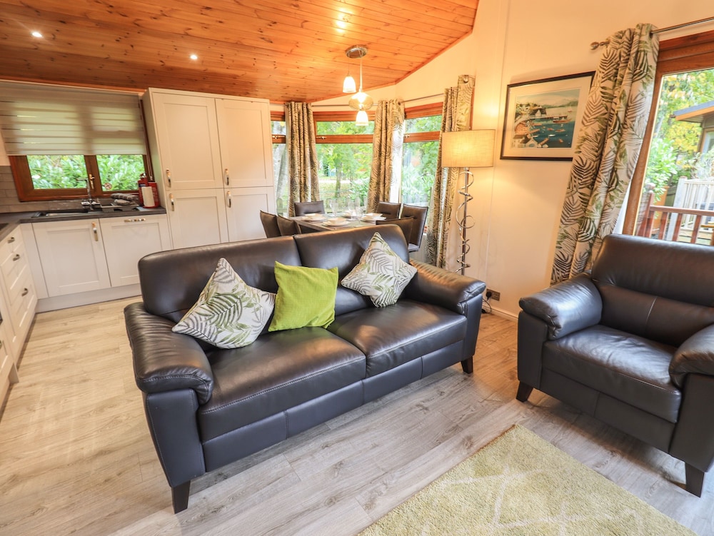 Cedar Lodge