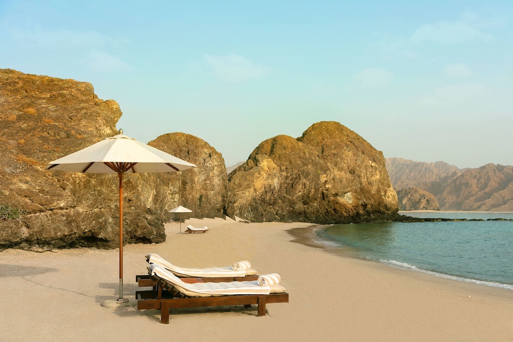 Al Bustan Palace, a Ritz-Carlton Hotel 105