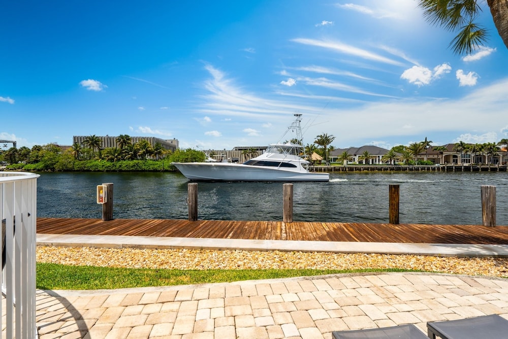 Waterfront Retreat With Pool Steps to Beach