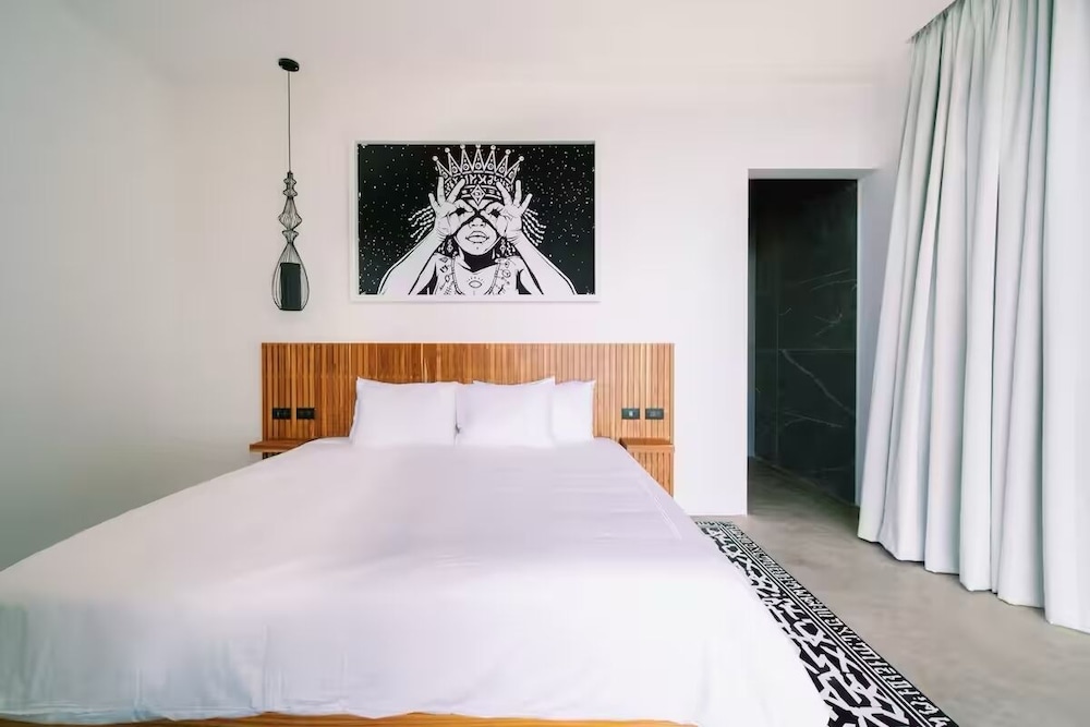 Seataya Oceanview Luxury Villas