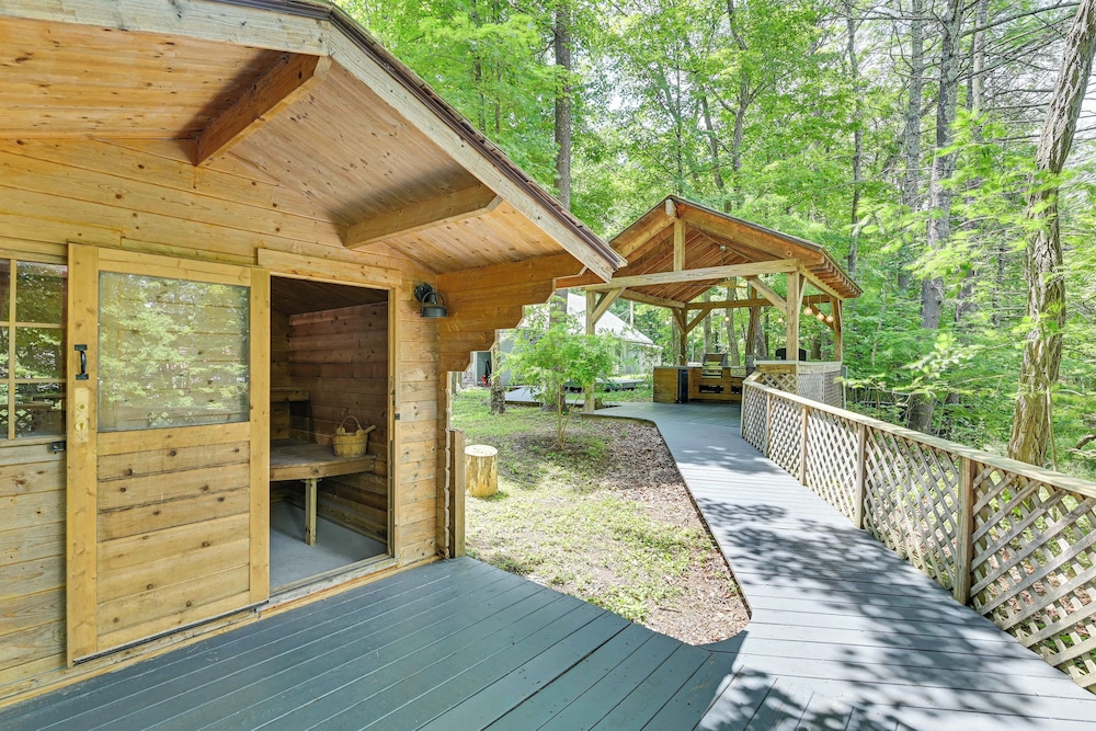 Fish, Swim, Kayak: Home w/ Catskill Creek Views!