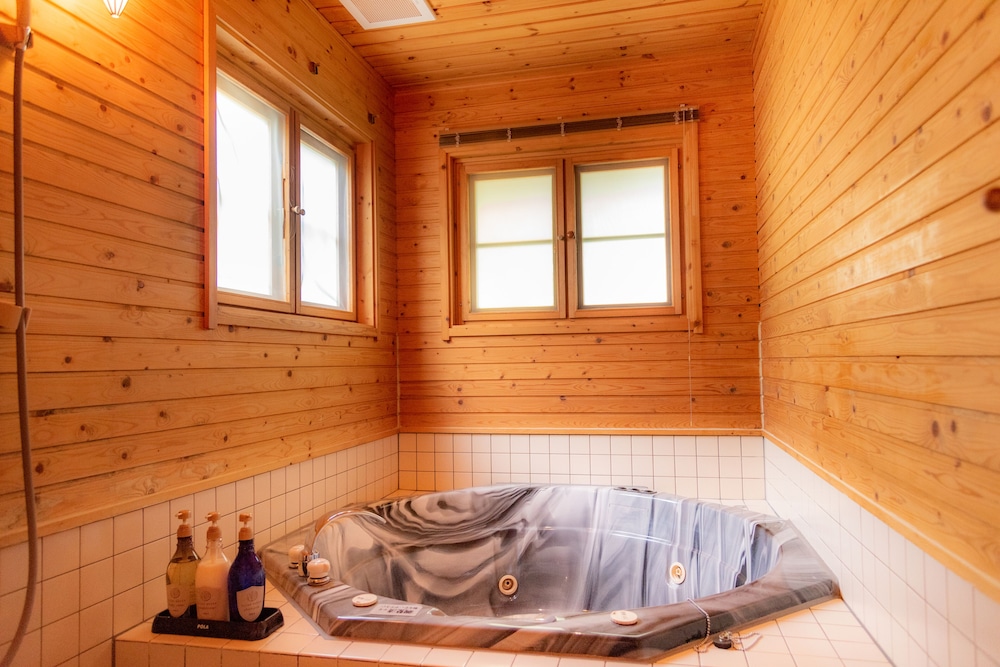 Arima Onsen Motoyu Kosenkaku