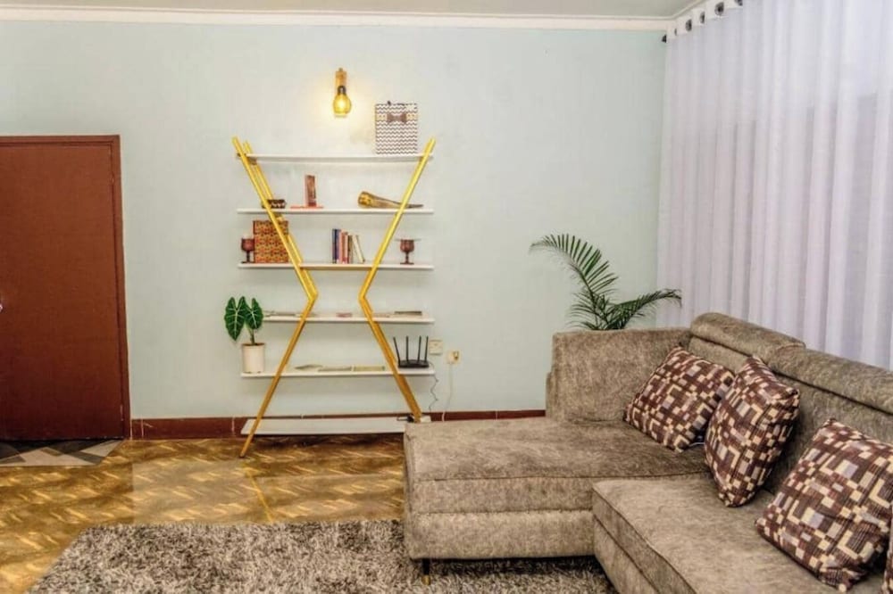 Bustani Luxury Homestay