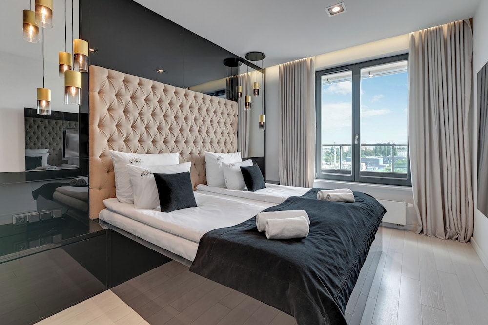 Brabank Riverside by Downtown Apartments view 4