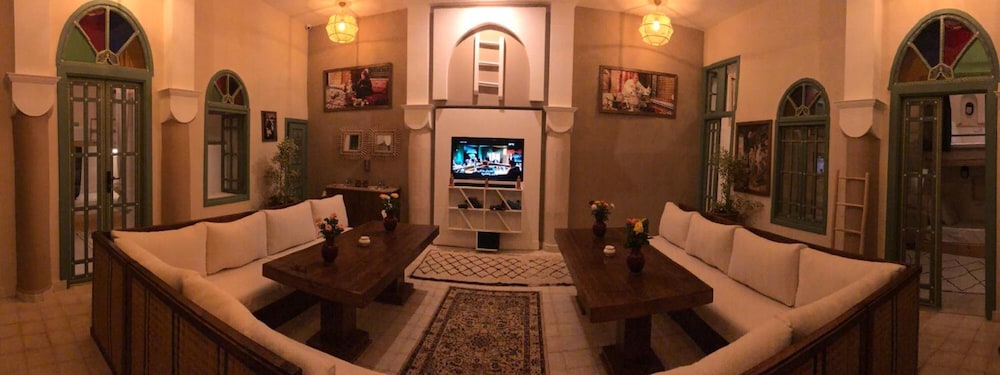 lounge