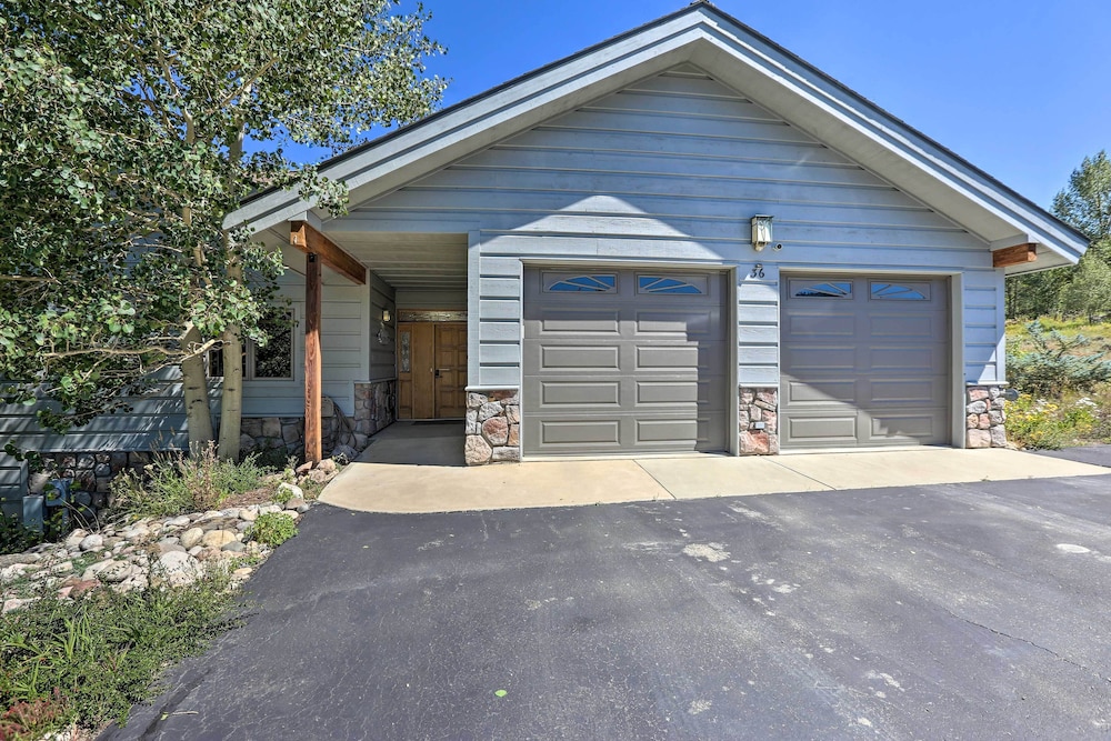 Ski + Bike: Home w/ Deck & Hot Tub in Granby! view 3
