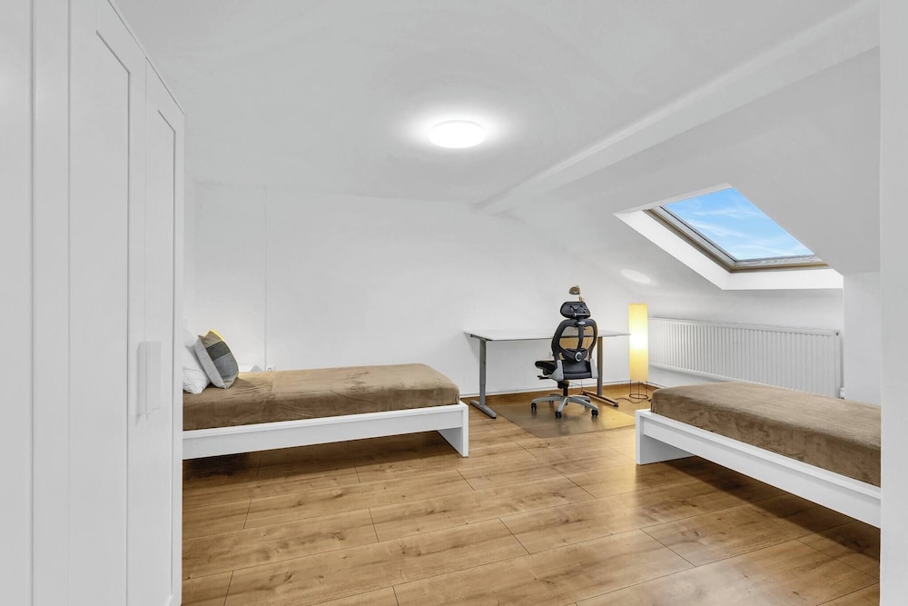 Spacious Renovated House in Wolfsthal, Austria - Perfect for Families and Groups