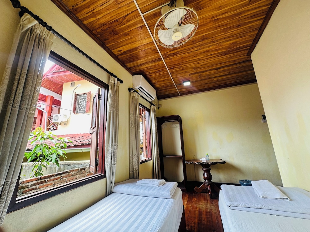 Silikhane Guest House