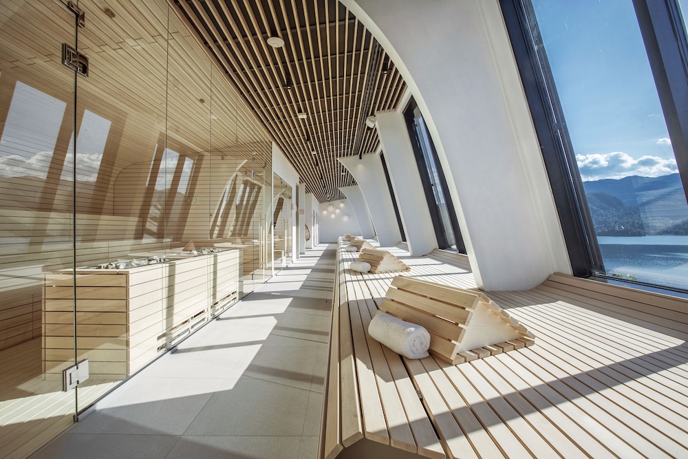 Bled Vacations - Hotel Park - Property Image 4